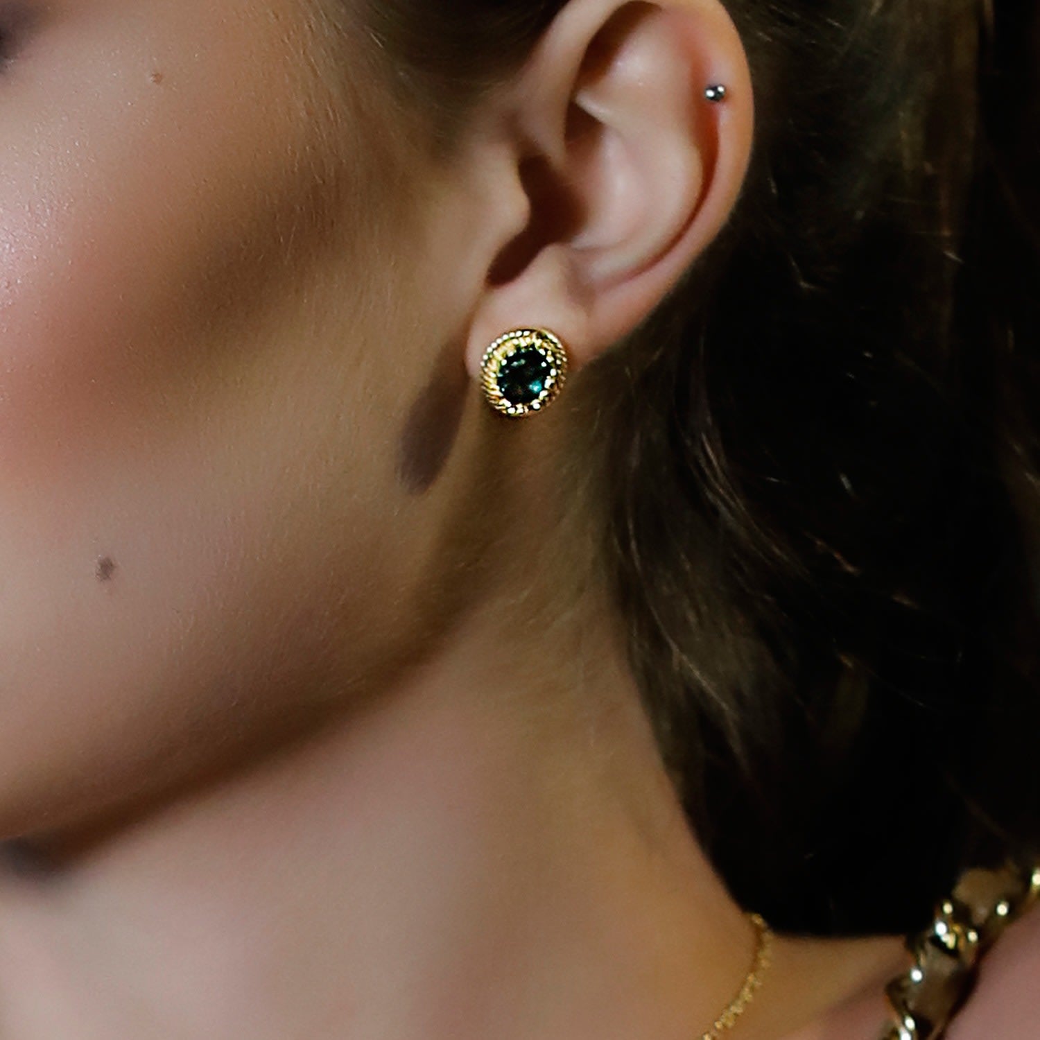 Luccichio Green Agate Stud Earrings