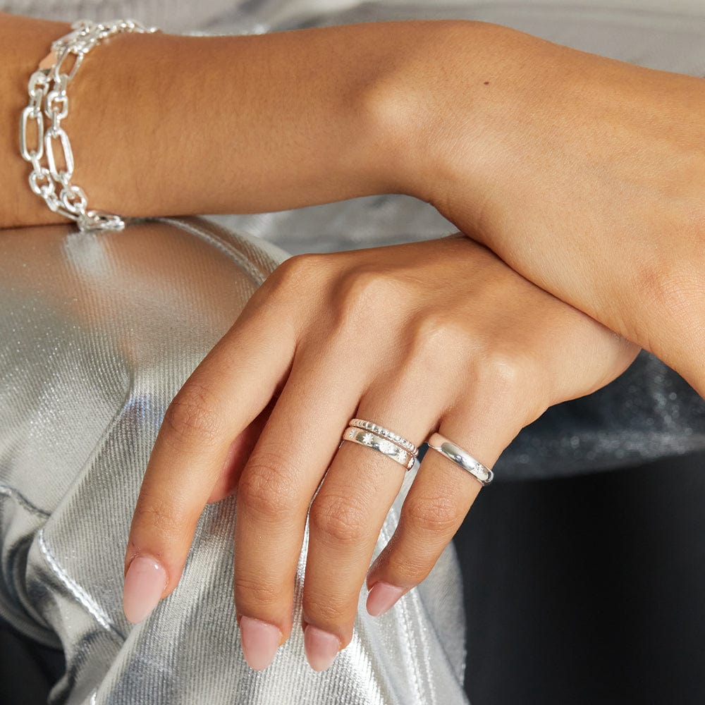 dainty-ridged-stacking-ring-sterling-silver-daisy-london