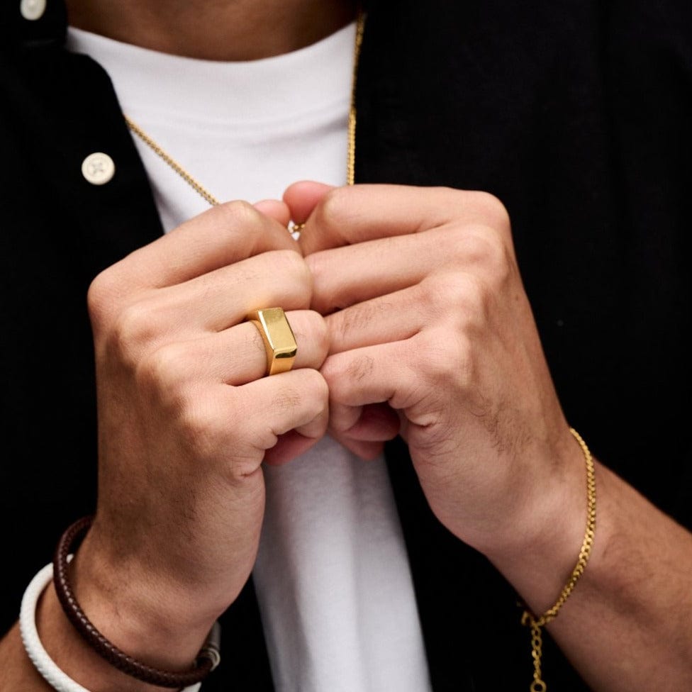 Chunky Signet Ring - Gold