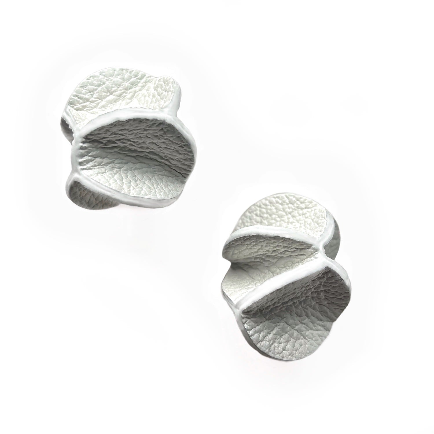 Rivelis Leather Earrings White