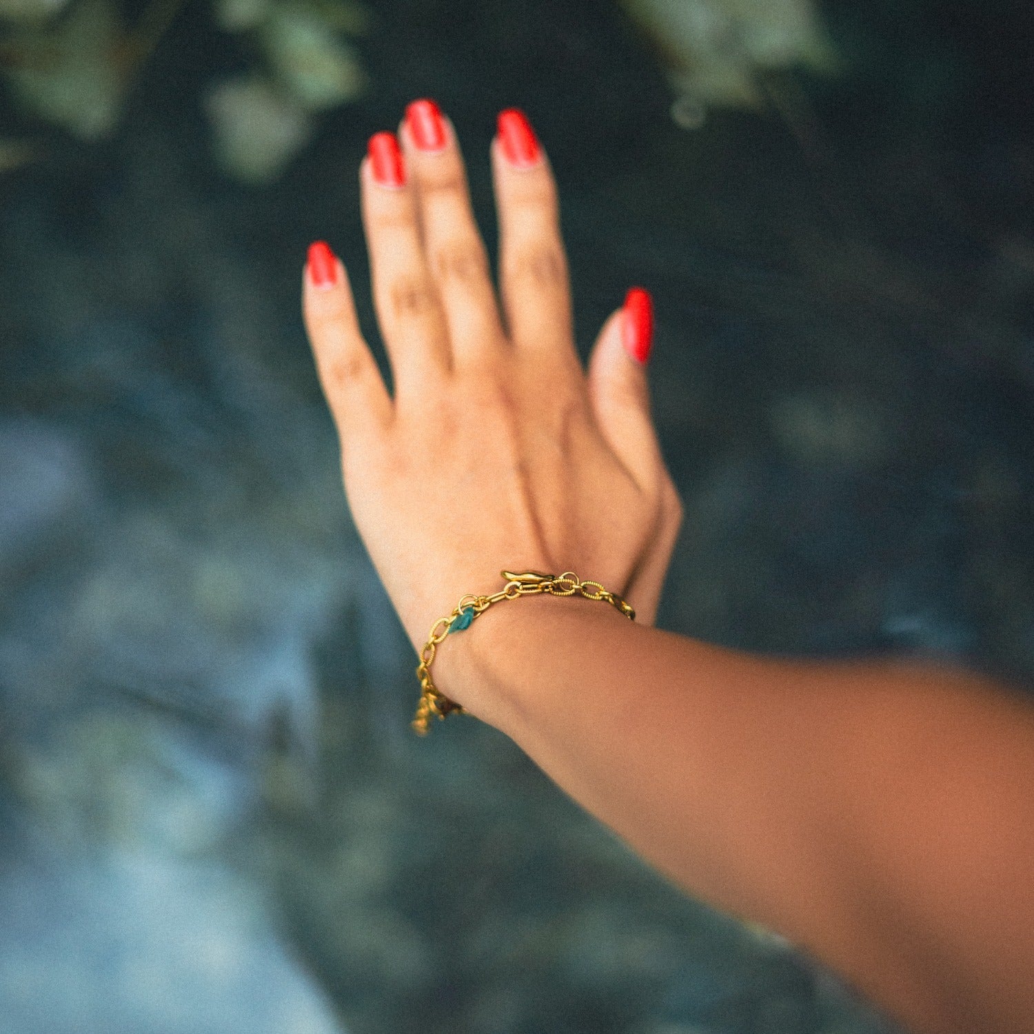Rocky Bracelet Blue Sea Glass