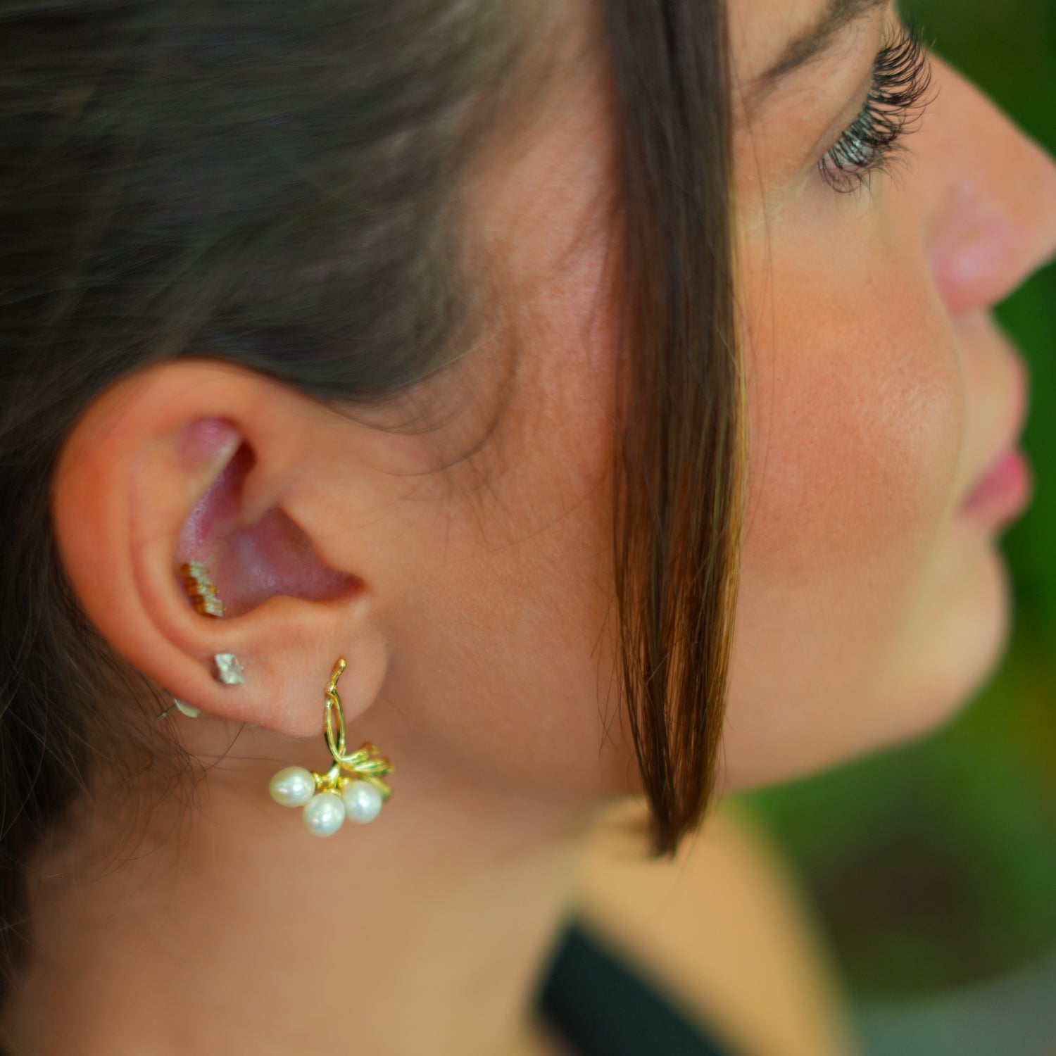 Bridal Pearl & Gold Dangle Earrings - Gold