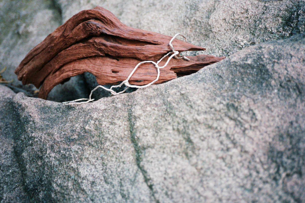 The root bracelet
