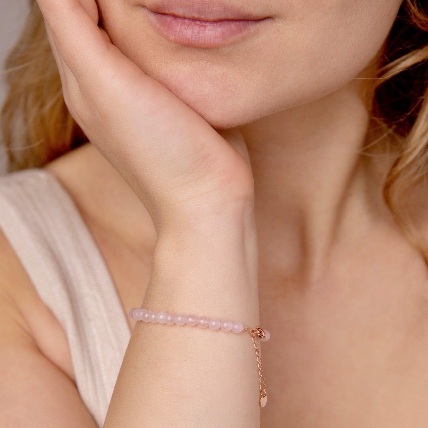 Rose Quartz Beaded Bracelet In Rose Gold