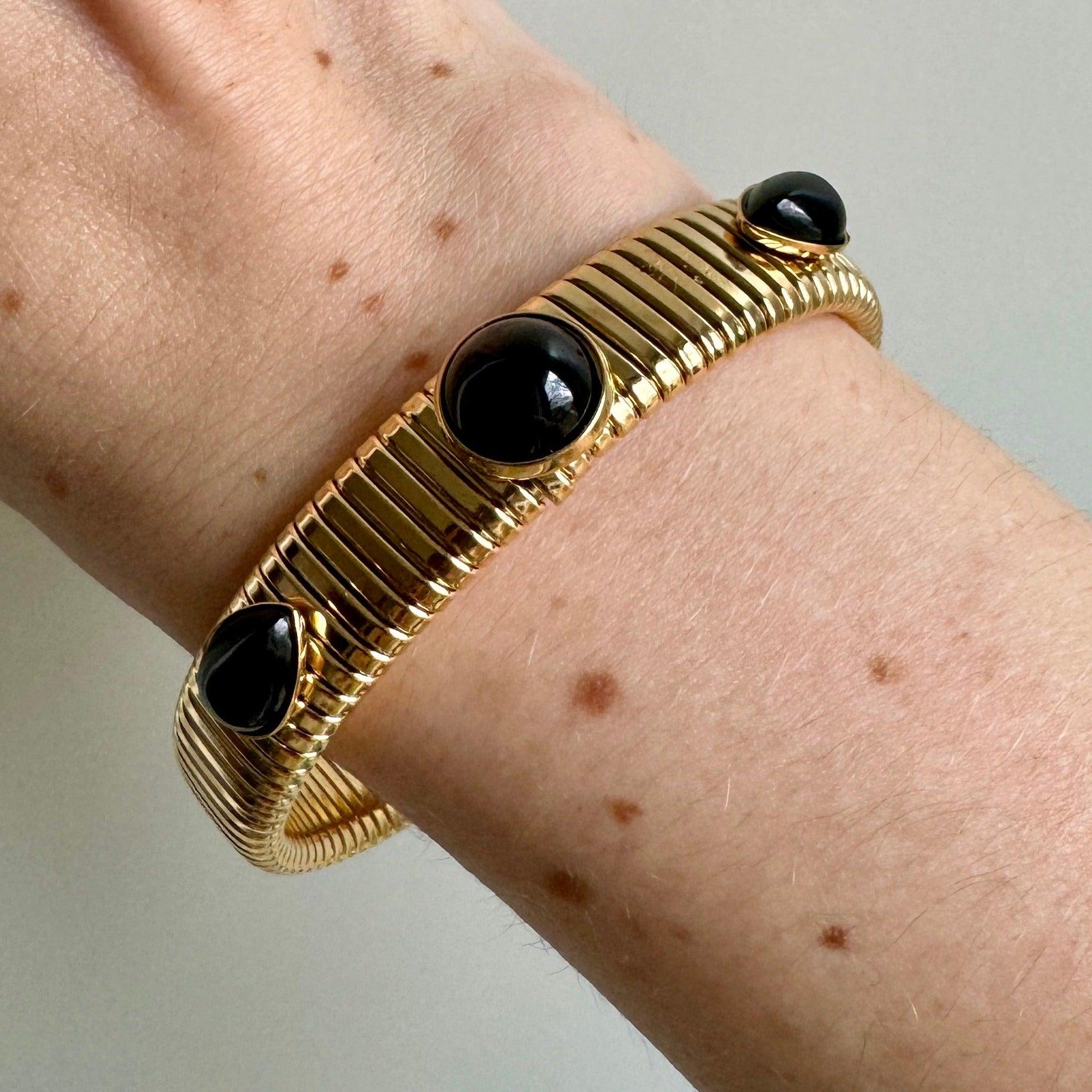 Round & Pear Shaped Black Onyx Gold Omega Bracelet