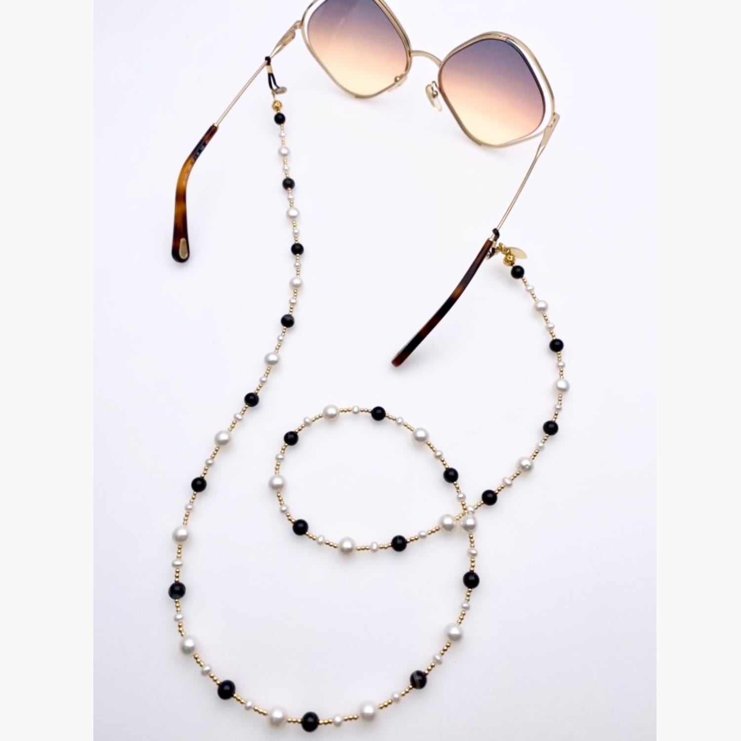 Removable Black &White Freshwater Pearls Glasses Chain