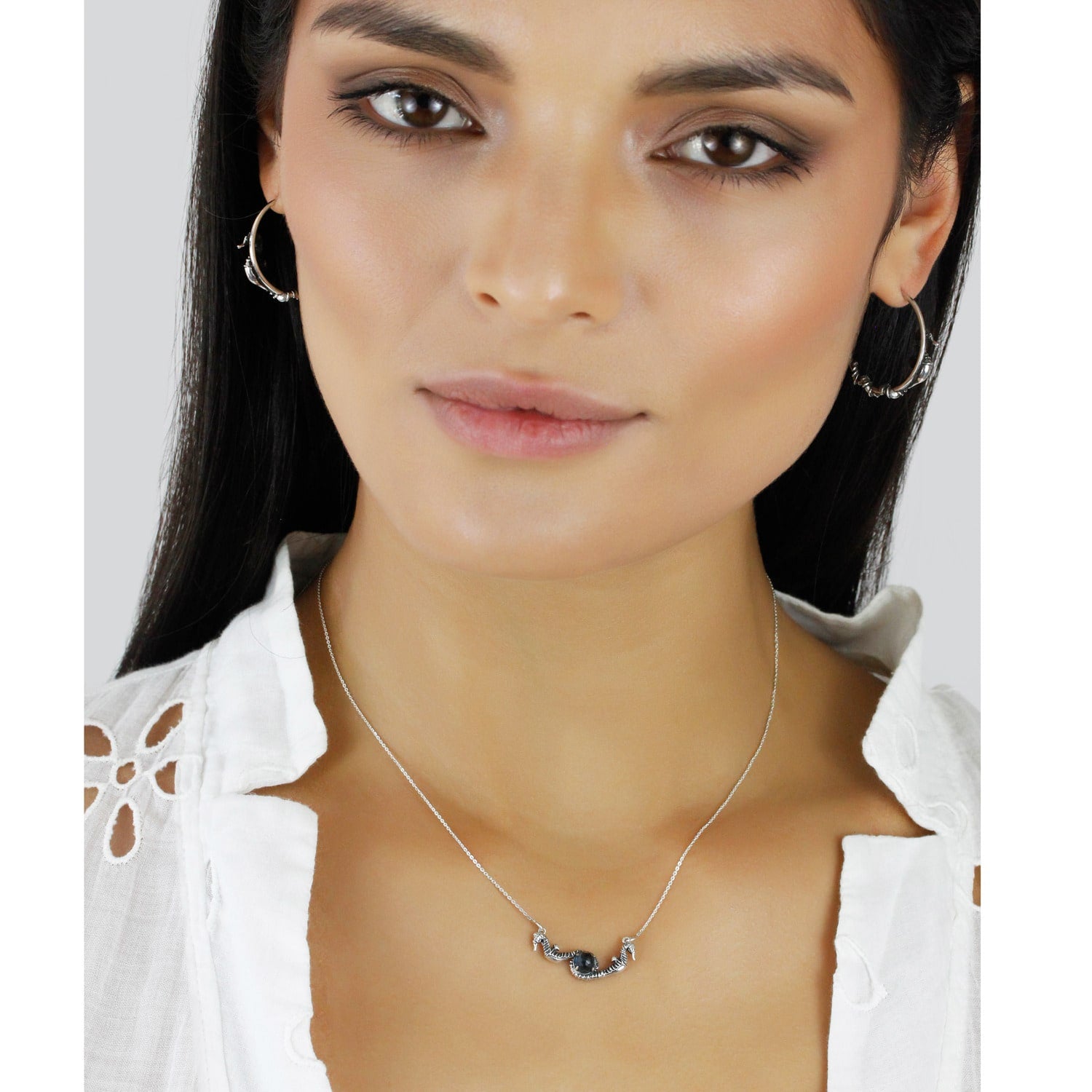 Seahorse Blue Topaz Necklace – Silver