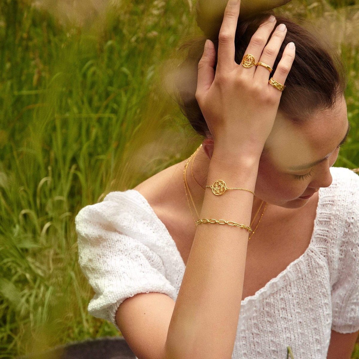 daisy-chain-bracelet-18ct-gold-plated-925-sterling-silver-daisy-london