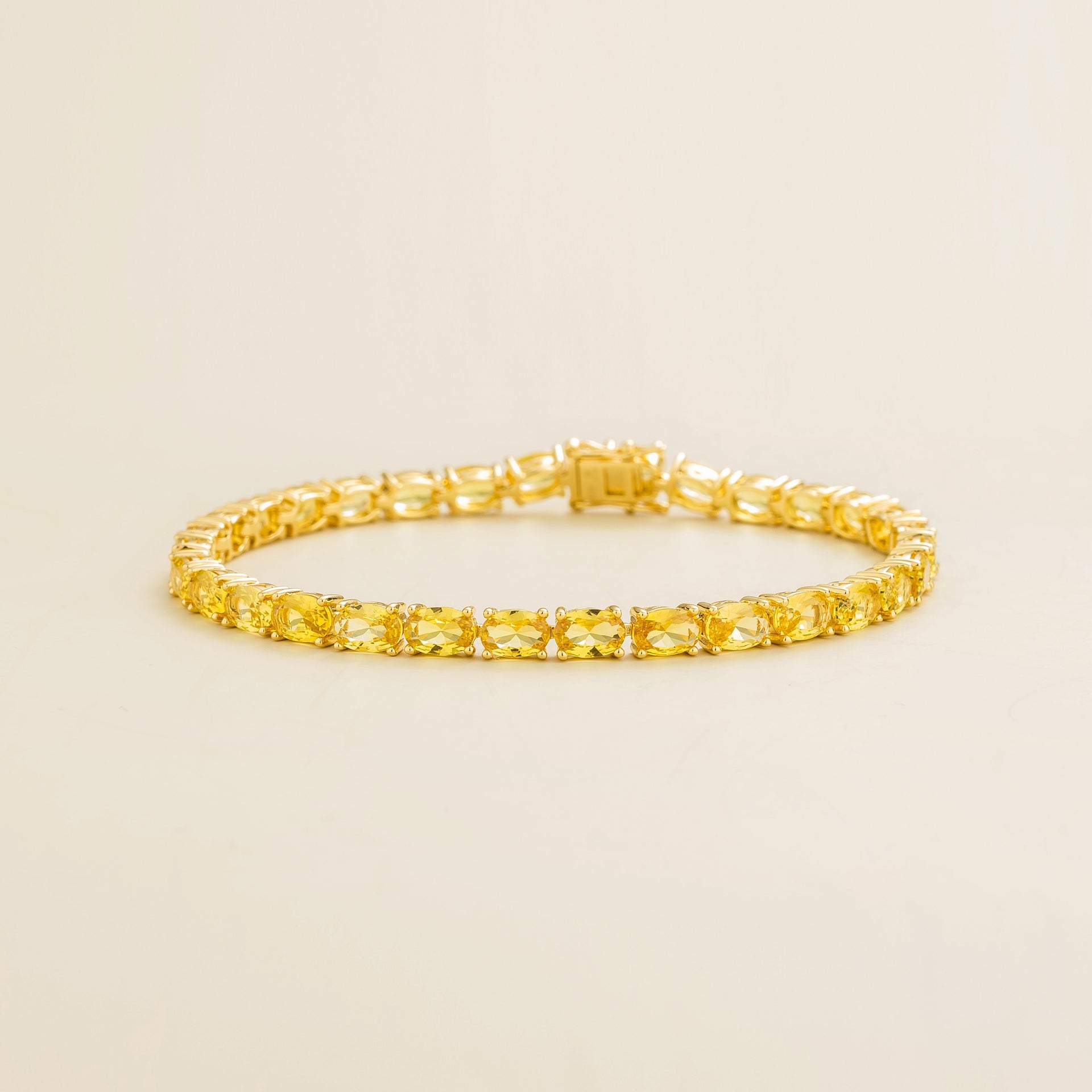Salto Tennis Bracelet In Yellow Sapphire Set In Gold