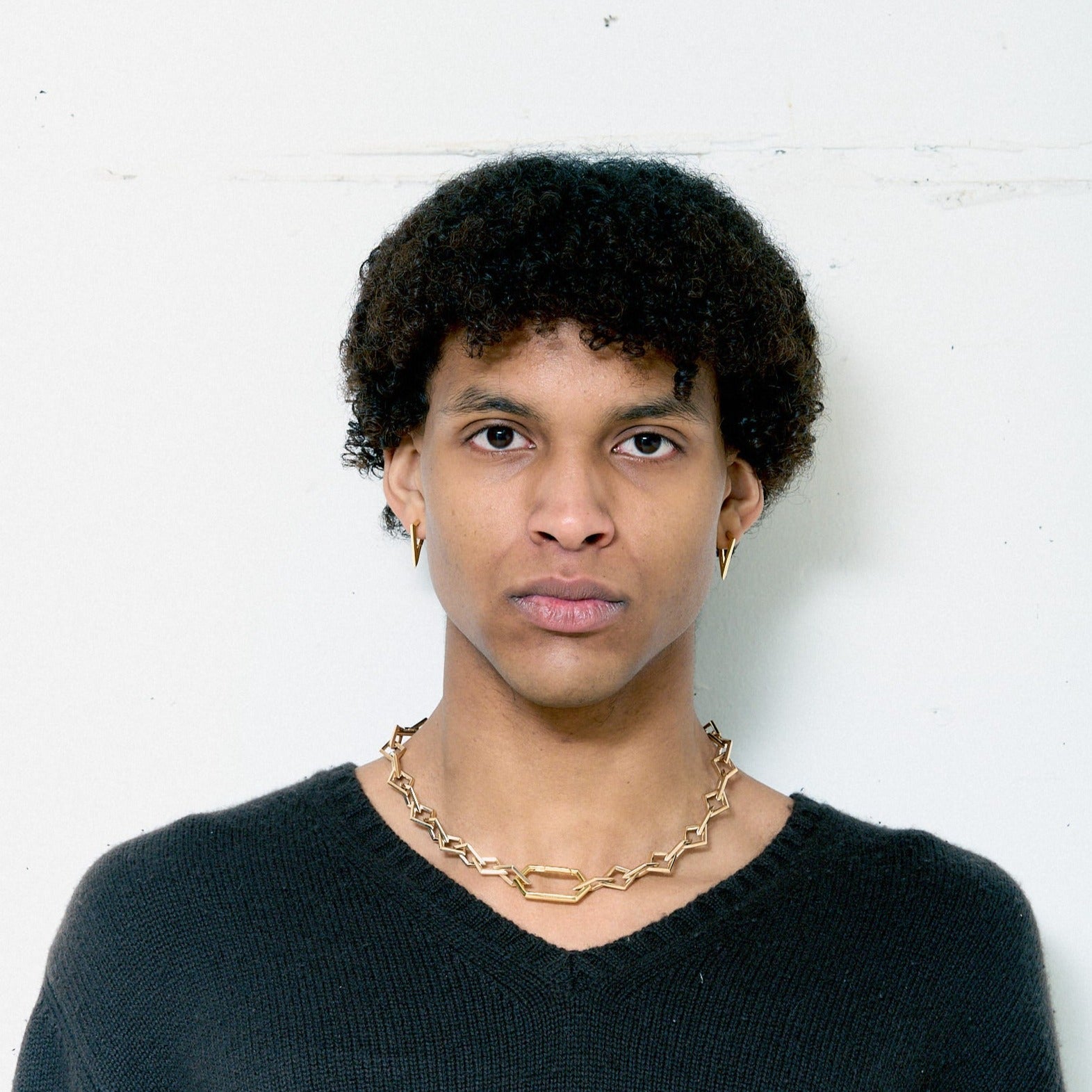 Sculptura Triangle Small Earrings - Gold