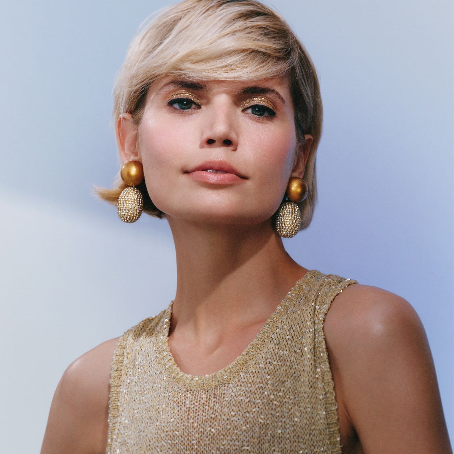 Selena Clip-On Earrings In Golden Dusk