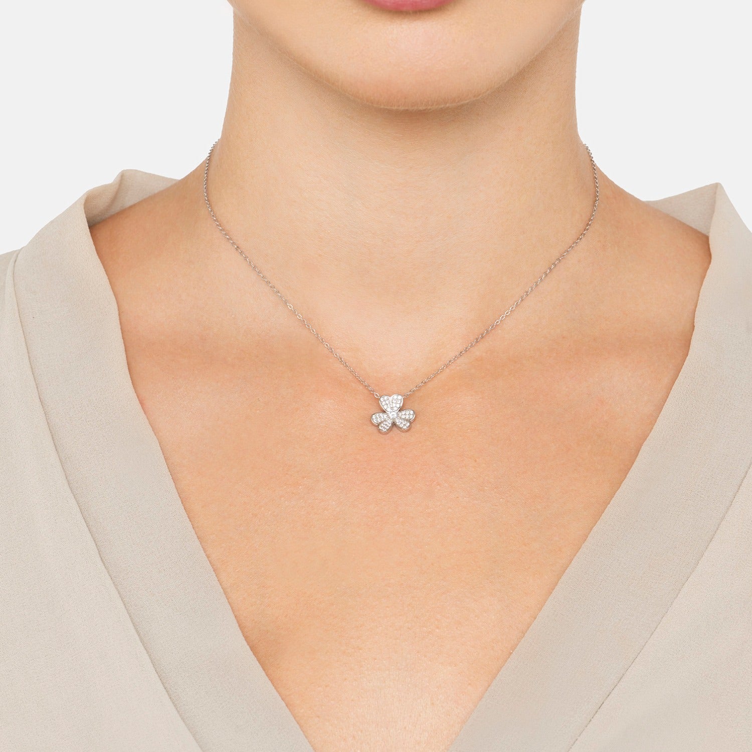 Shamrock Flower Pendant Necklace Silver