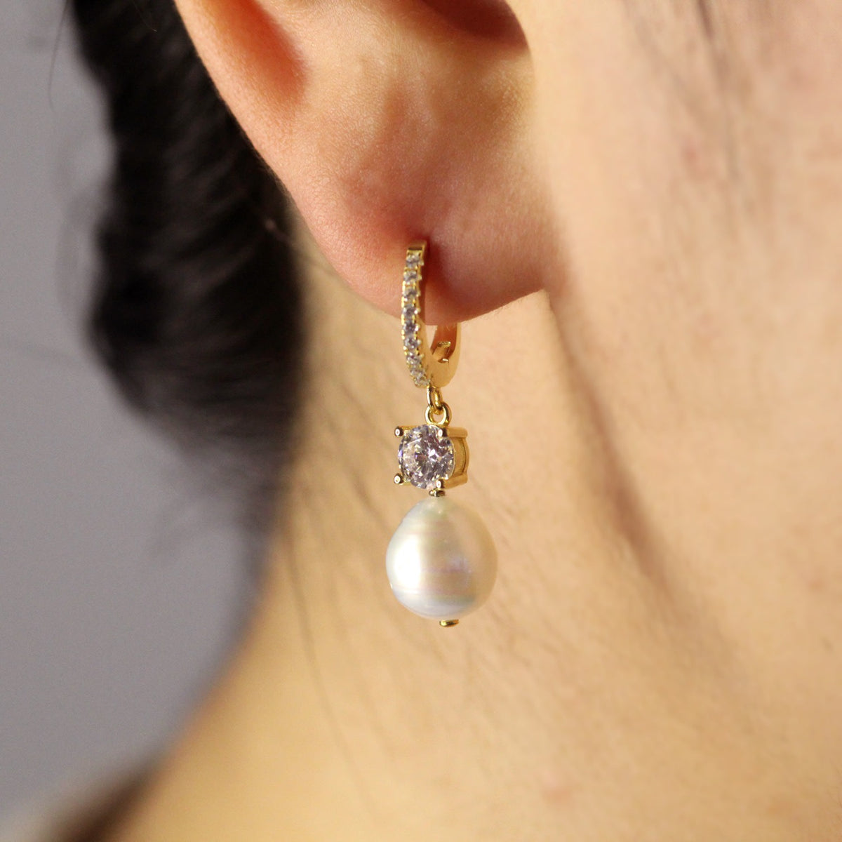 Shiny Happy Pearl Dangle Earrings