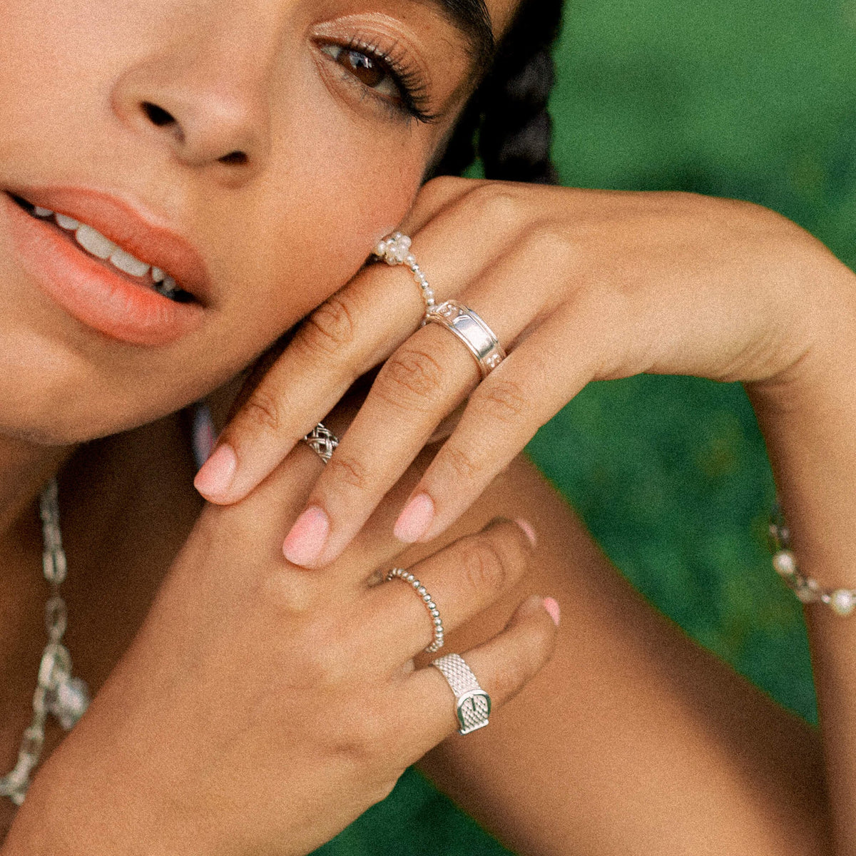 shrimps-beaded-flower-ring-sterling-silver-daisy-london