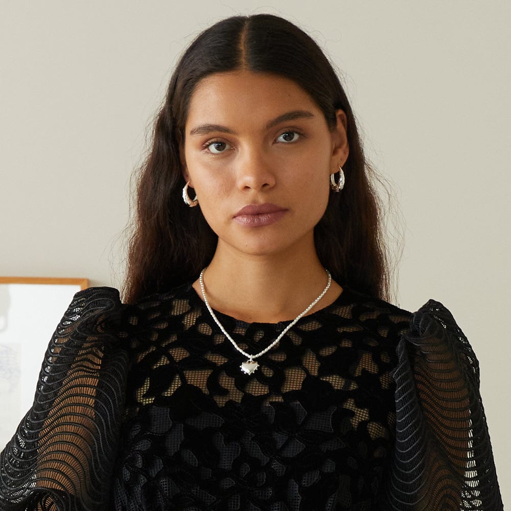 shrimps-chubby-heart-pearl-necklace-sterling-silver-daisy-london