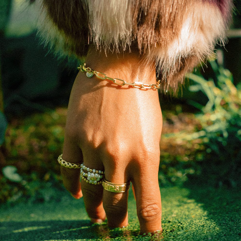 shrimps-heart-charm-bracelet-18ct-gold-plated-daisy-london