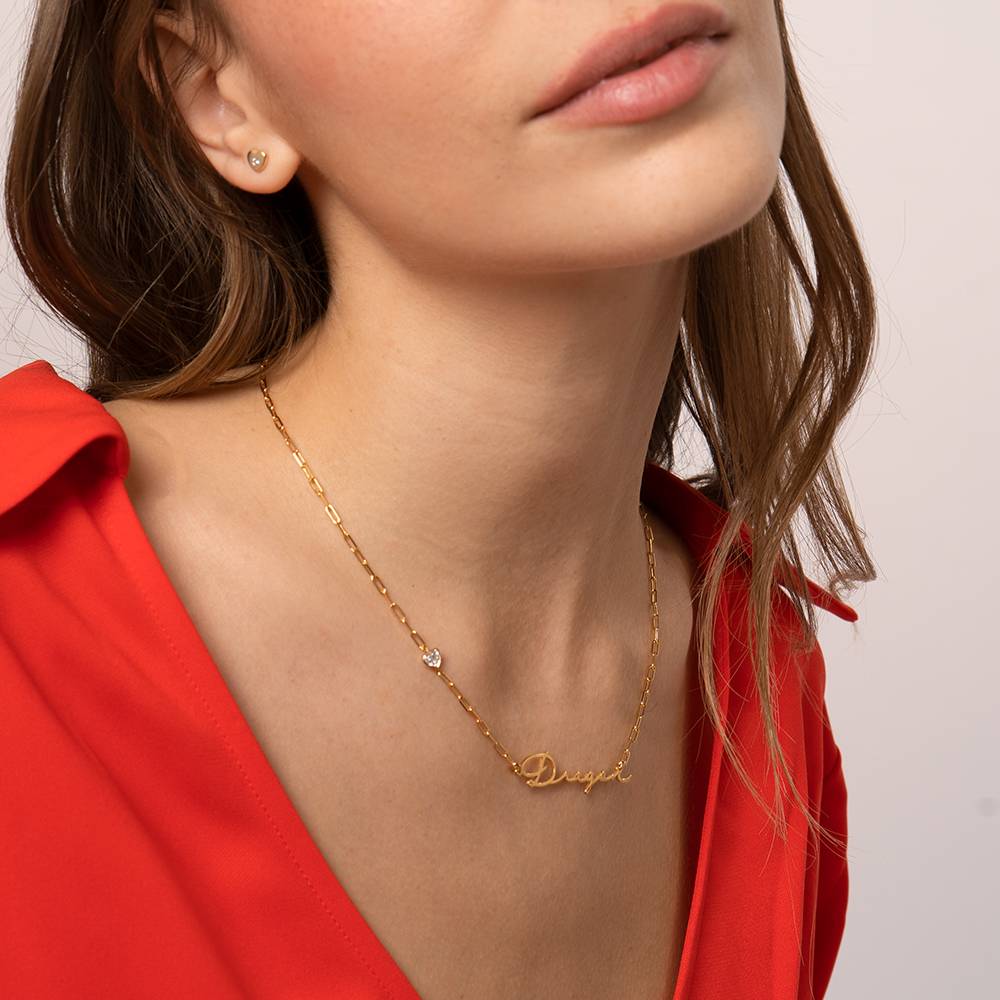 Signature Link Chain Name Necklace With Heart Diamond in 18K Gold Plating