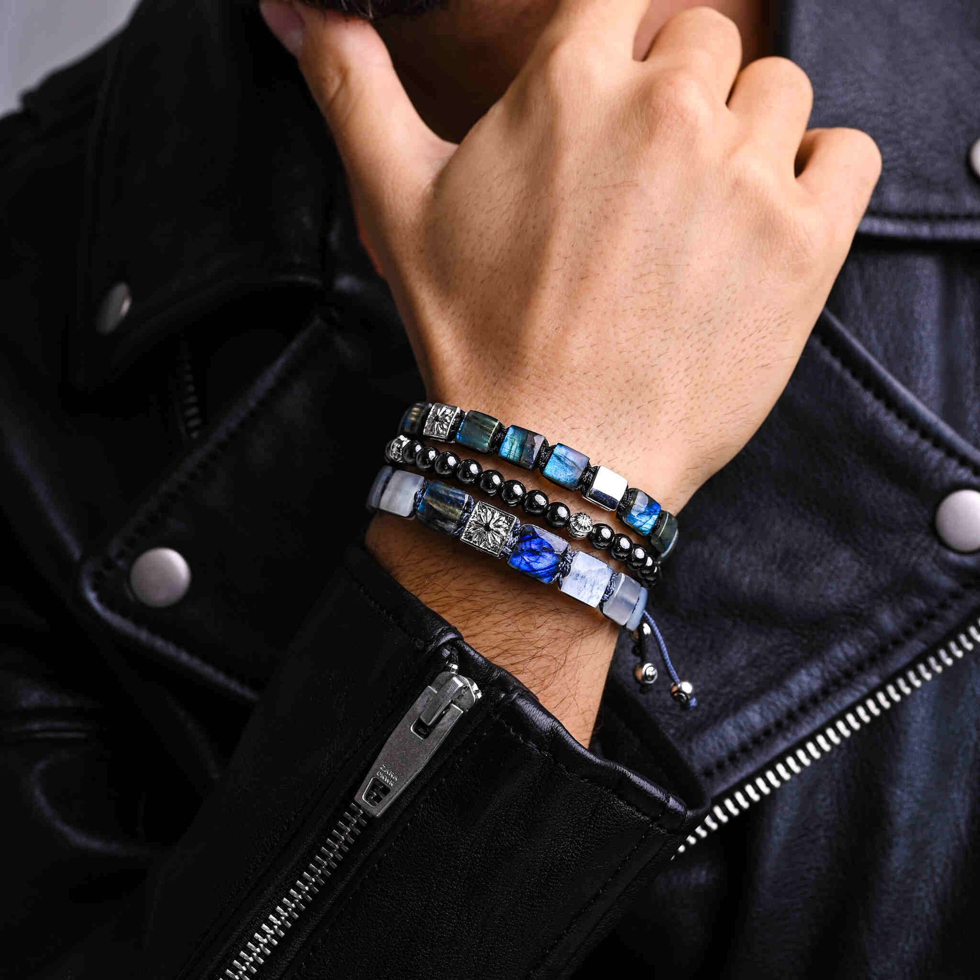 Silver Flat-Bead Bracelet With Labradorite - Aurora Borealis