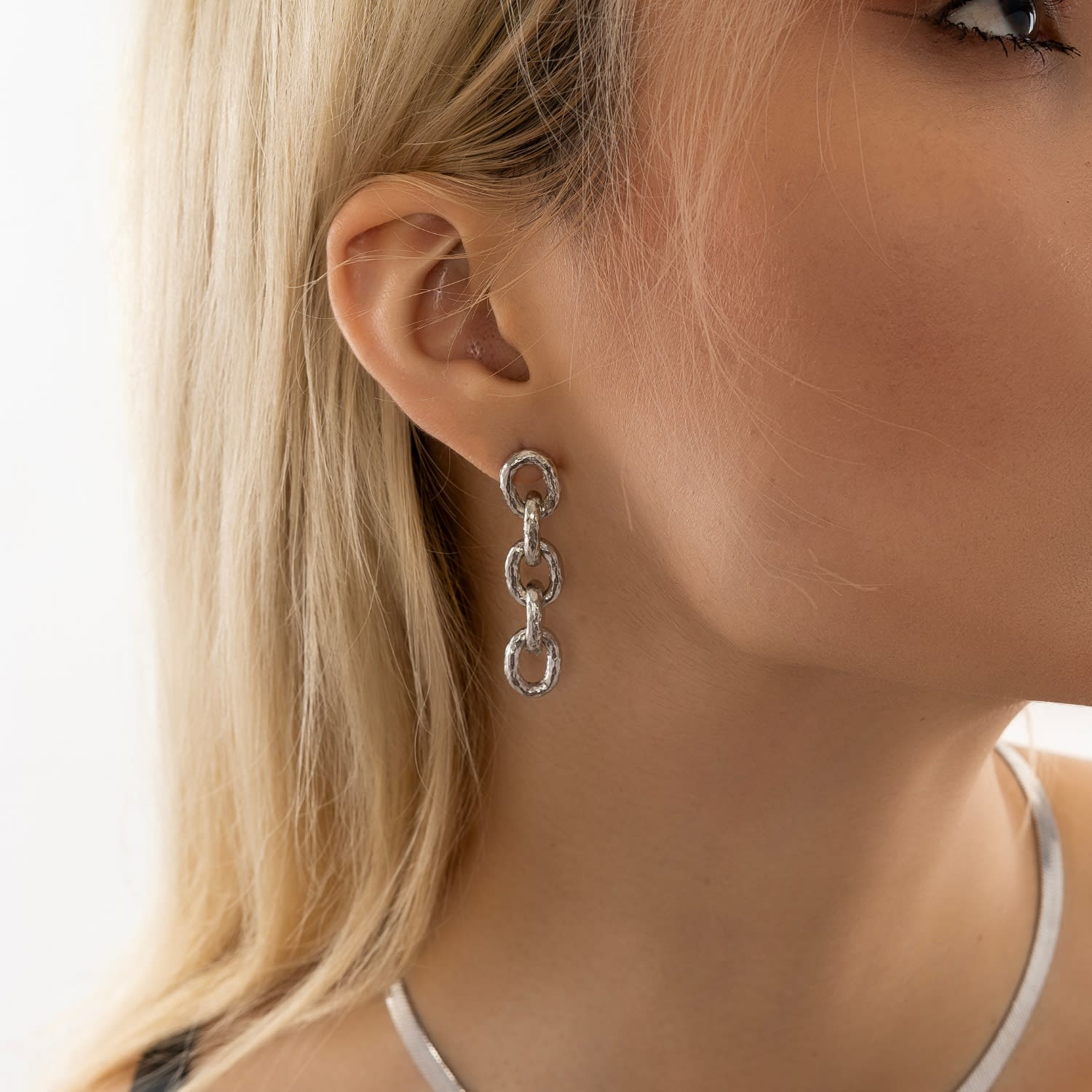 Silver Hammered Link Chain Drop Earring