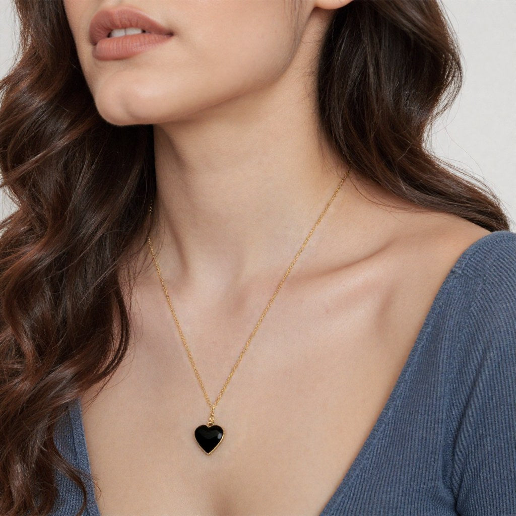Single Hearted Girl Black Gold Filled Necklace With Magnetic Clasp