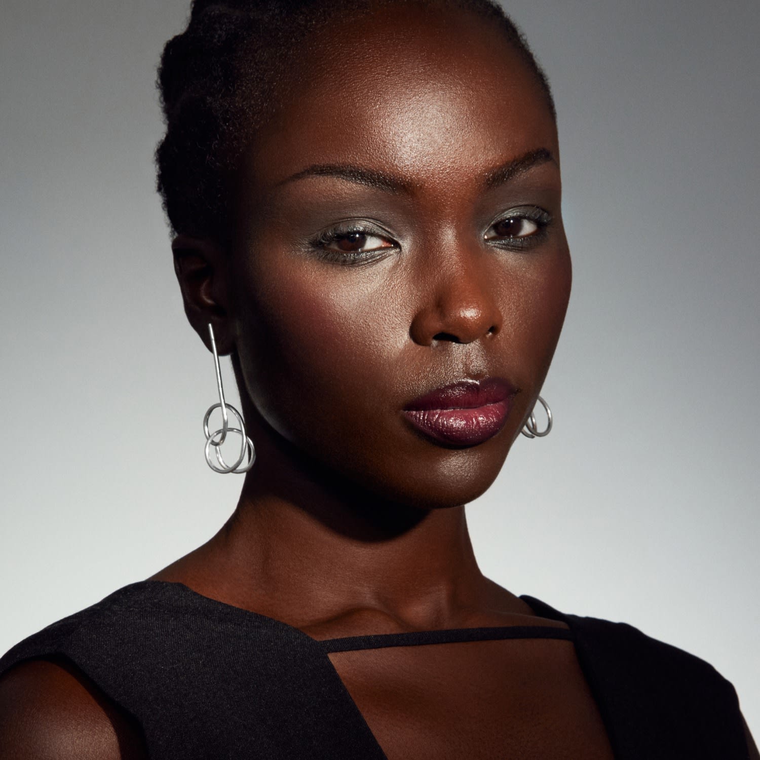 Slow Moving Tangle Earrings In Silver