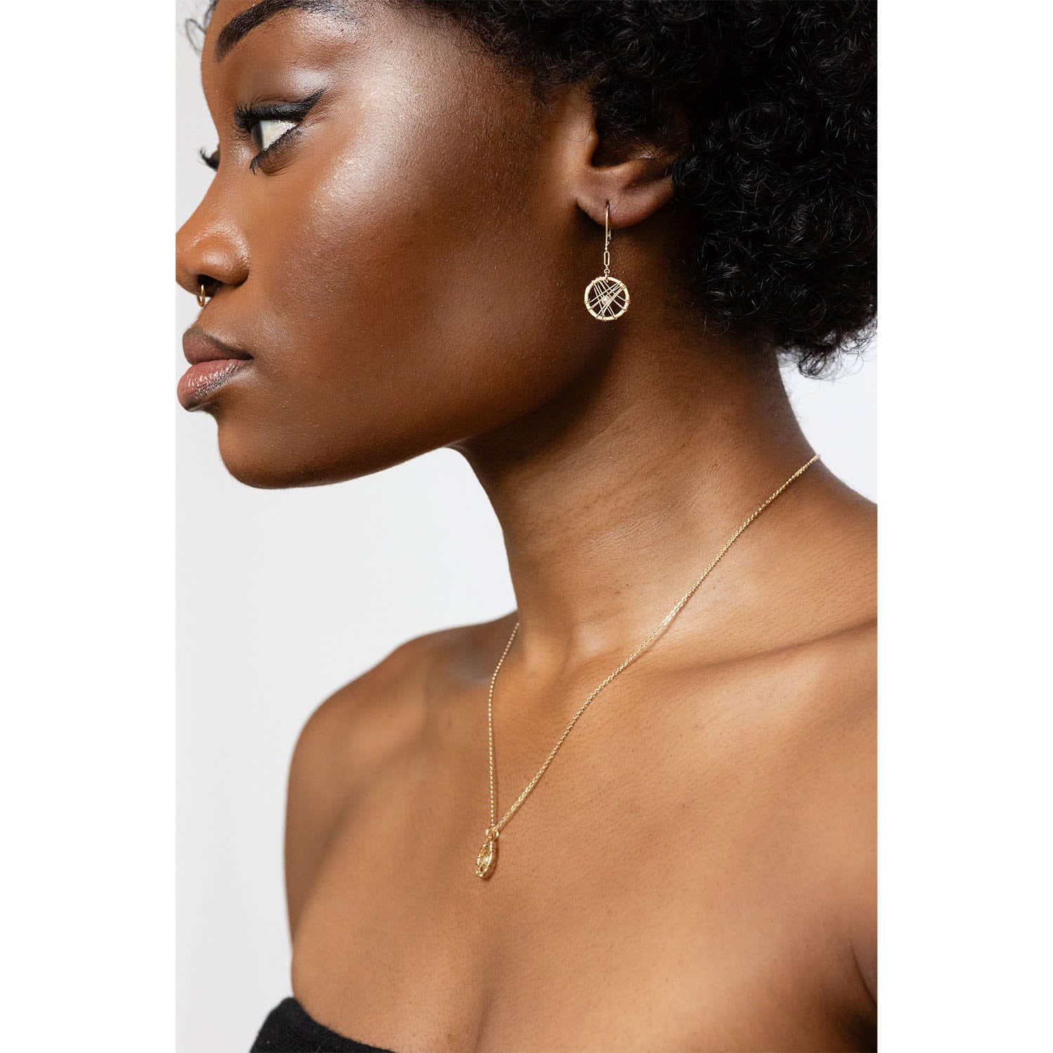 Small Circular Caged Pearl Necklace