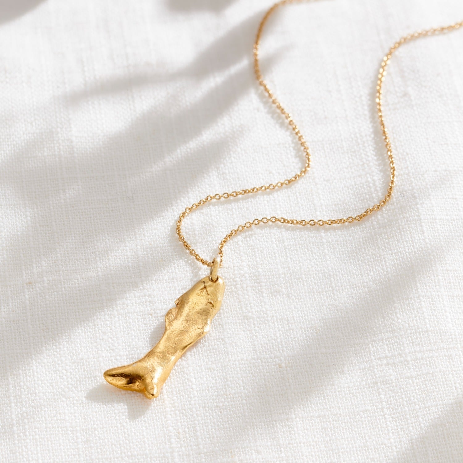 Small Fortune Fish Gold Pendant Necklace