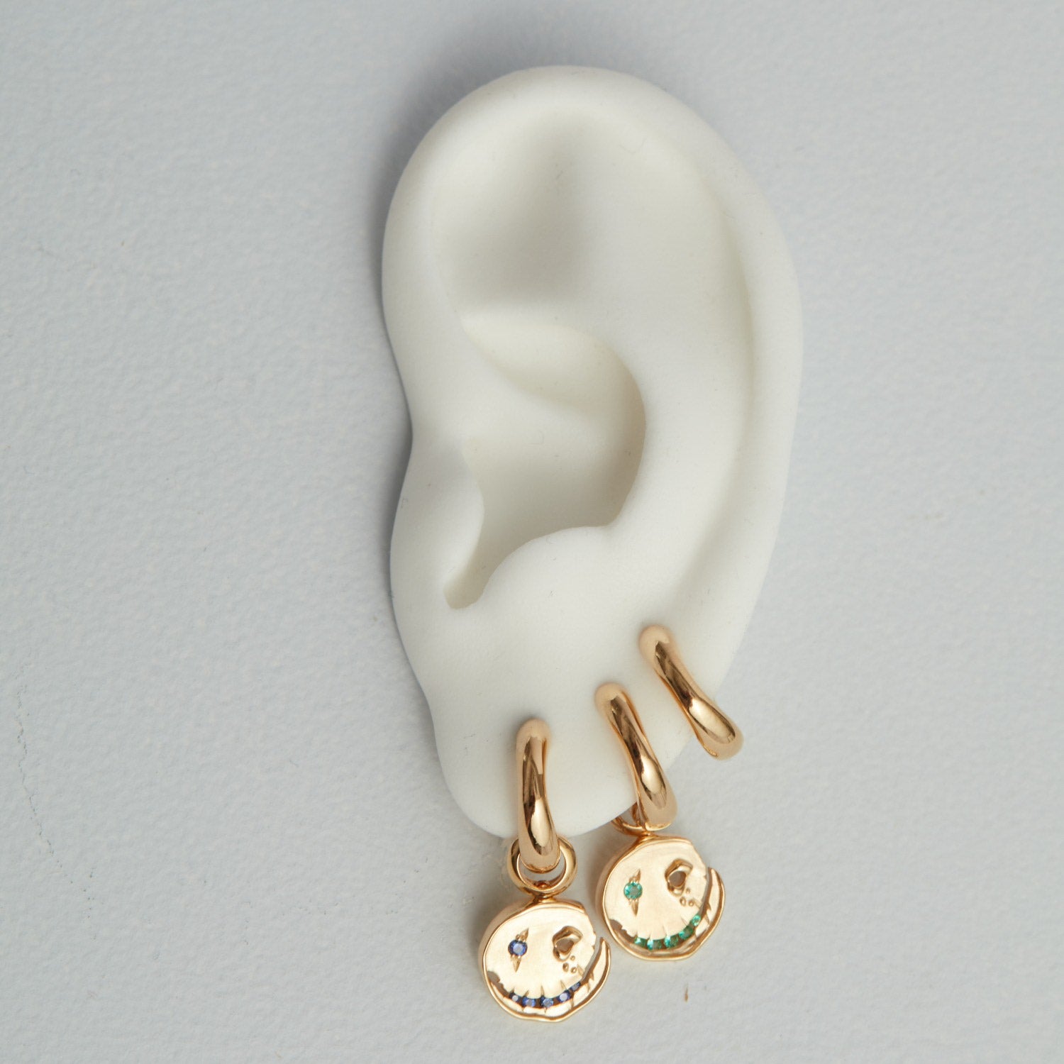 Smile Hoop Earrings – June – Moonstone – Gold Plated