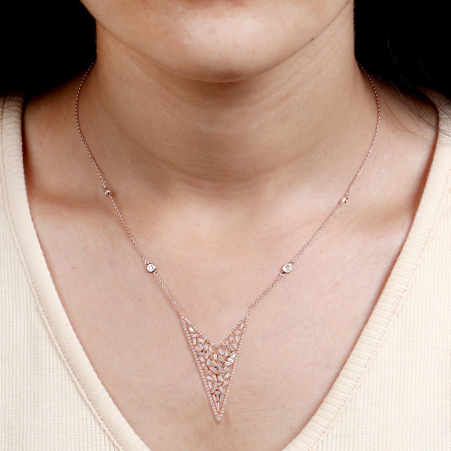Baguette Cut Diamond Arrow Choker Necklace In Solid Rose Gold