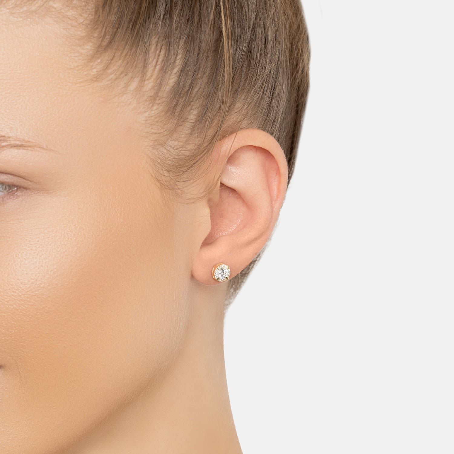 Solitaire Sparkle Stud Earrings Gold