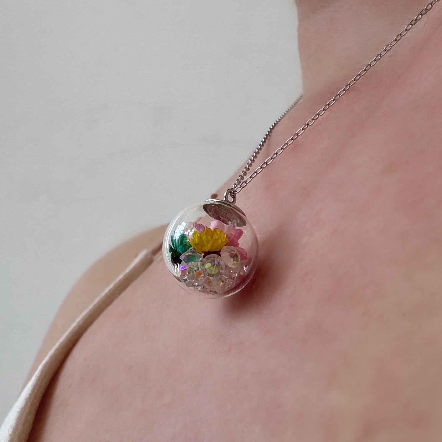 Spring Flowers Necklace