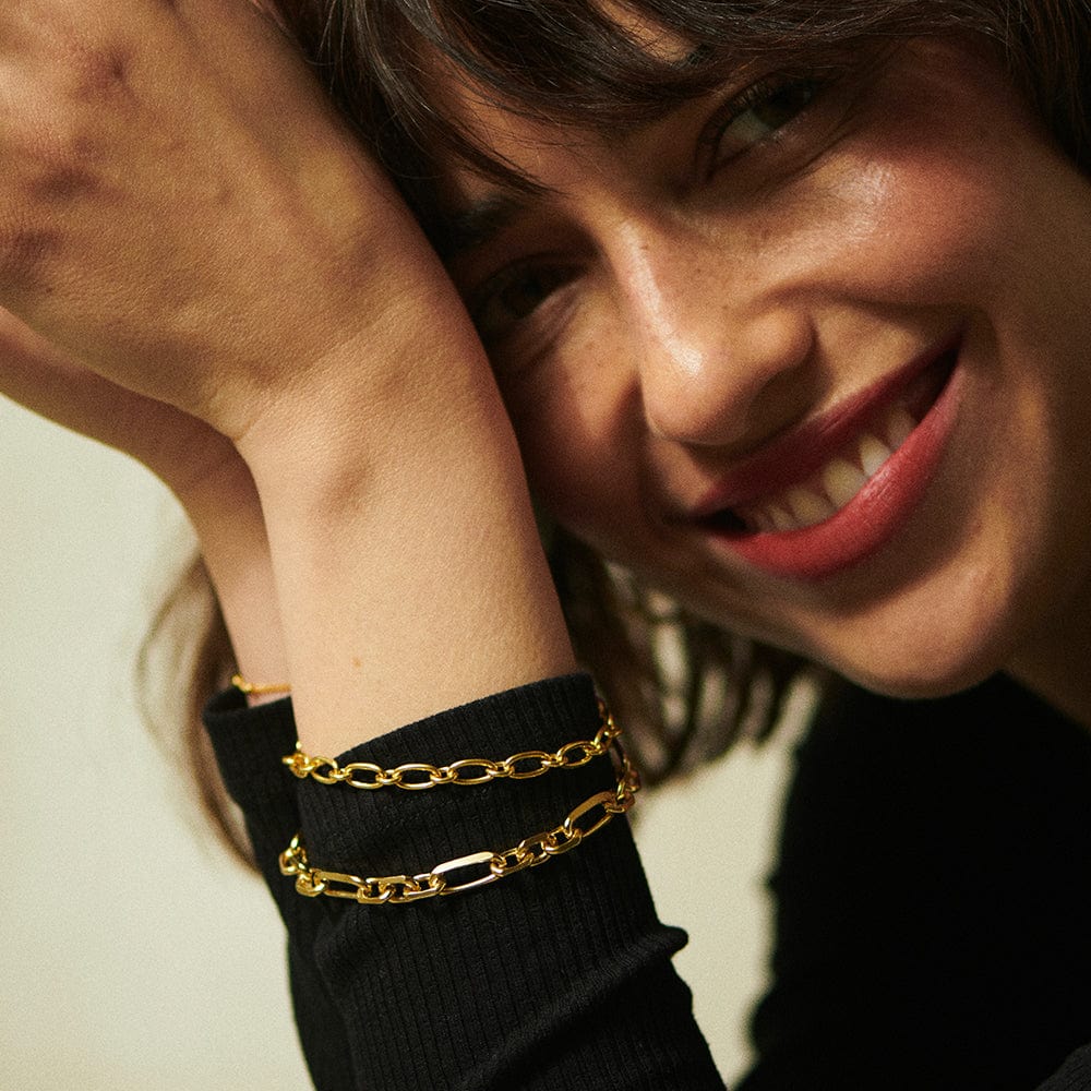 linked-chain-bracelet-18ct-gold-plated-sterling-silver-daisy-london