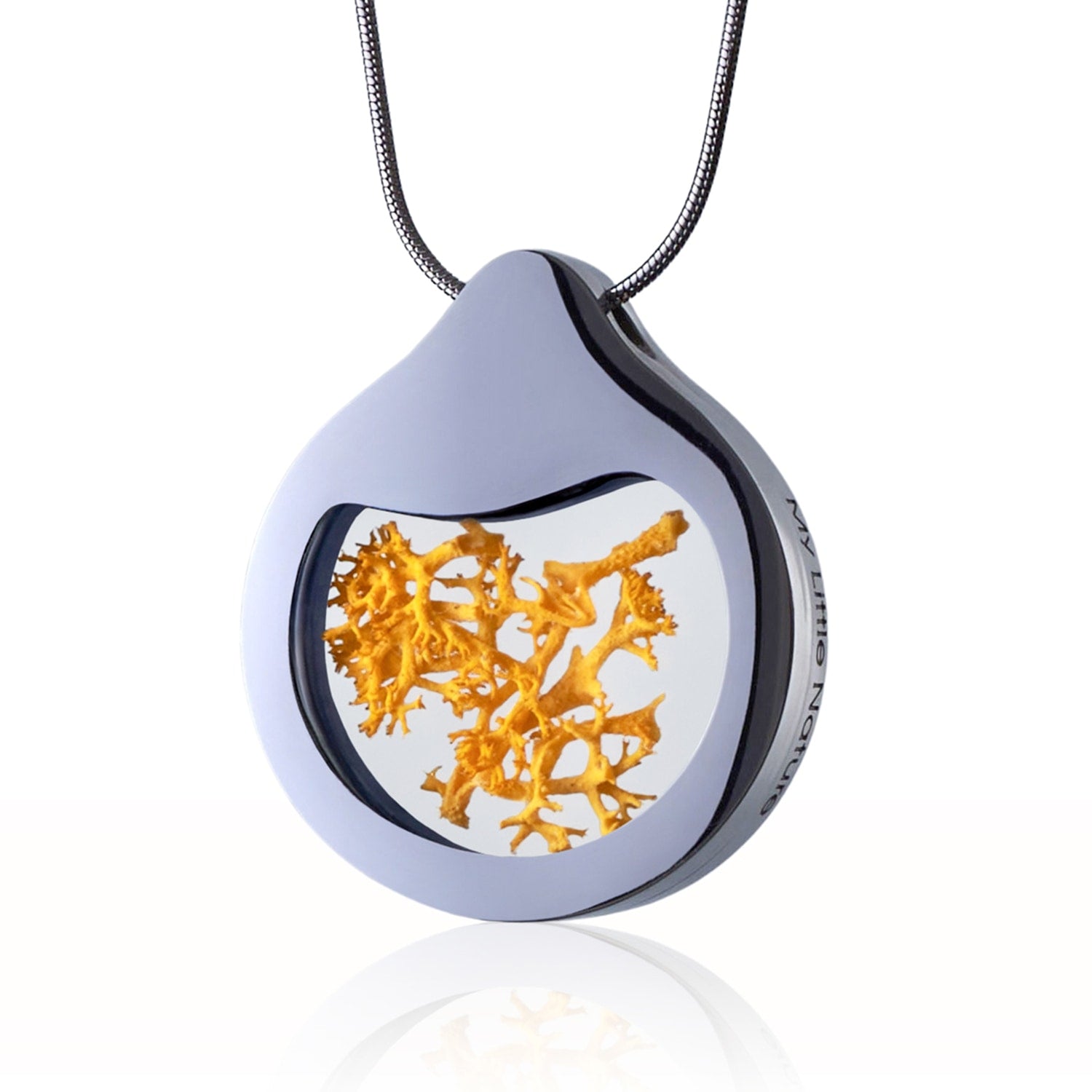Artisan Necklace With Preserved Butter Yellow Moss – Handmade Nature Jewelry In Stainless Steel For Botanical Style Lovers