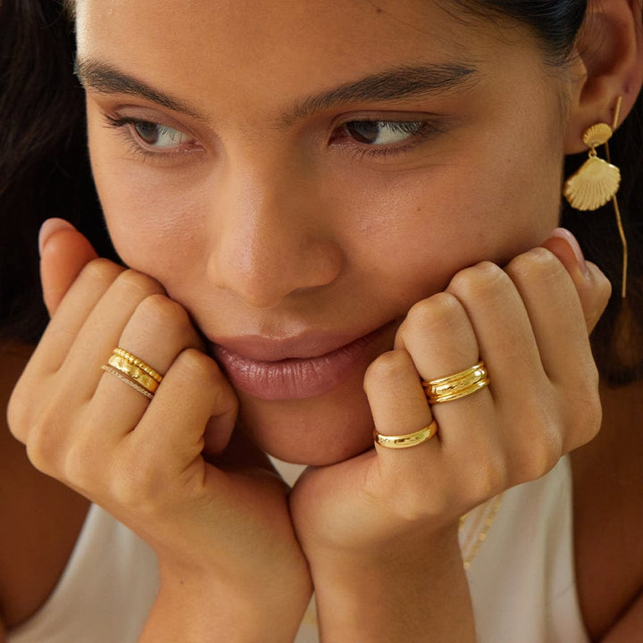 star-engraved-stacking-ring-18ct-gold-plated-daisy-london