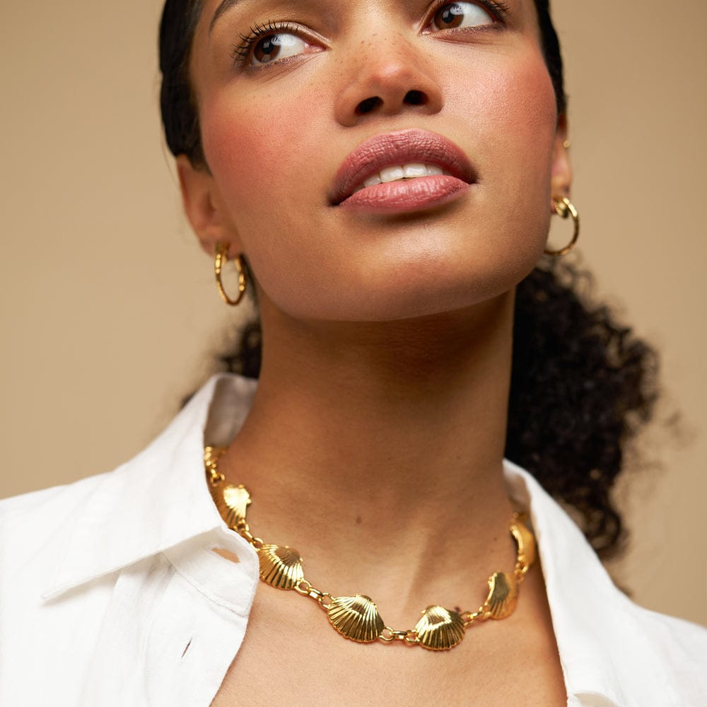 Statement Metal Shell Collar Necklace