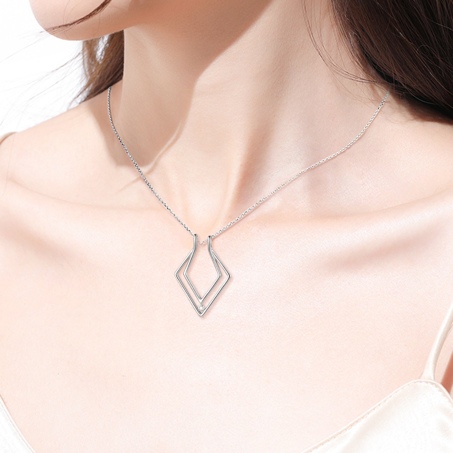 Sterling Silver Circular Shaped Zircon Ring Holder Pendant Necklace