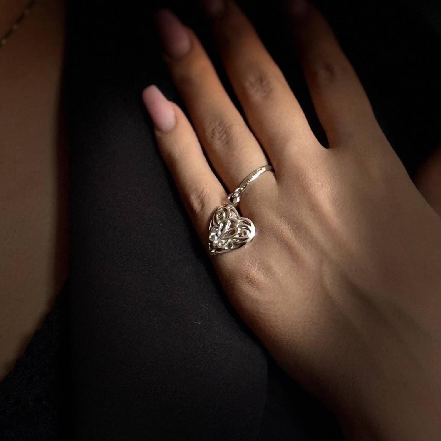 Adjustable Ring With Dangling Heart In Sterling Silver - Unaloe Handmade Ring For Women