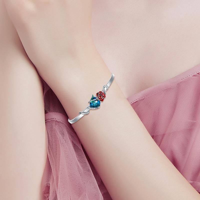 Sterling Silver Heart Shaped Crystal Rose Pendant Bangle with Engraved Word
