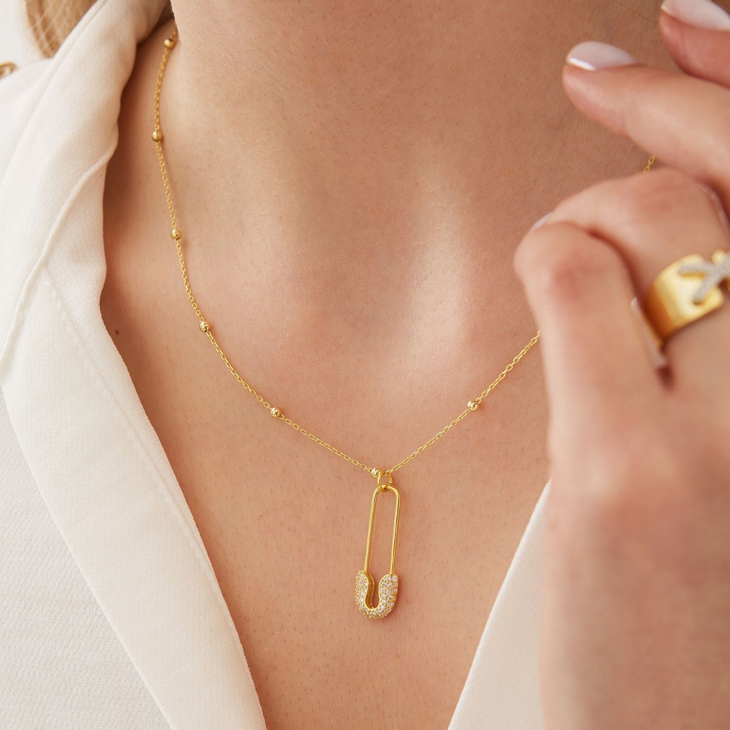 Pave Safety Pin Necklace Jewelled With Beaded Chain In Sterling Silver - Rose Gold