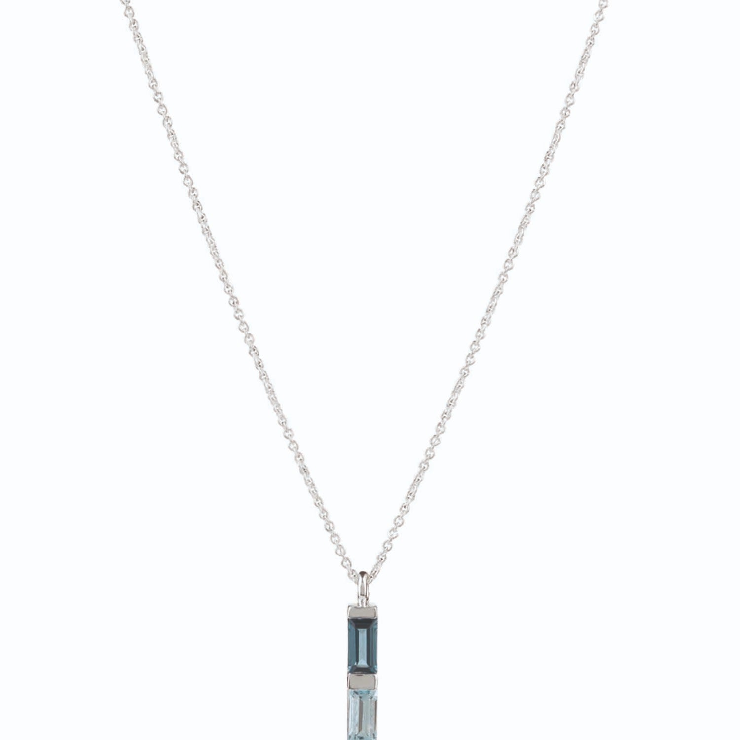 Sterling Silver Necklace London And Blue Topaz Anais