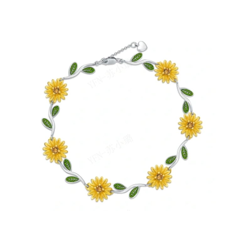 Sterling Silver Two-tone Daisy Charm Bracelet