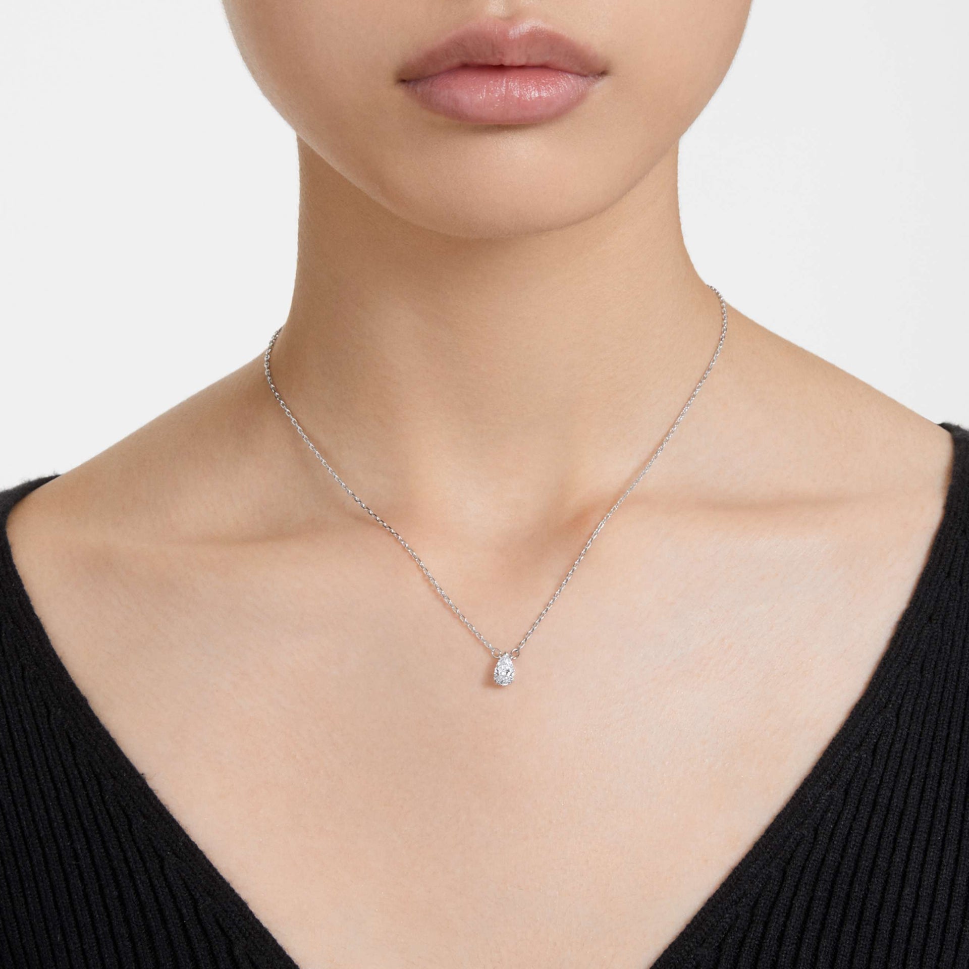 STILLA PENDANT PEAR CUT WHITE RHODIUM PLATED