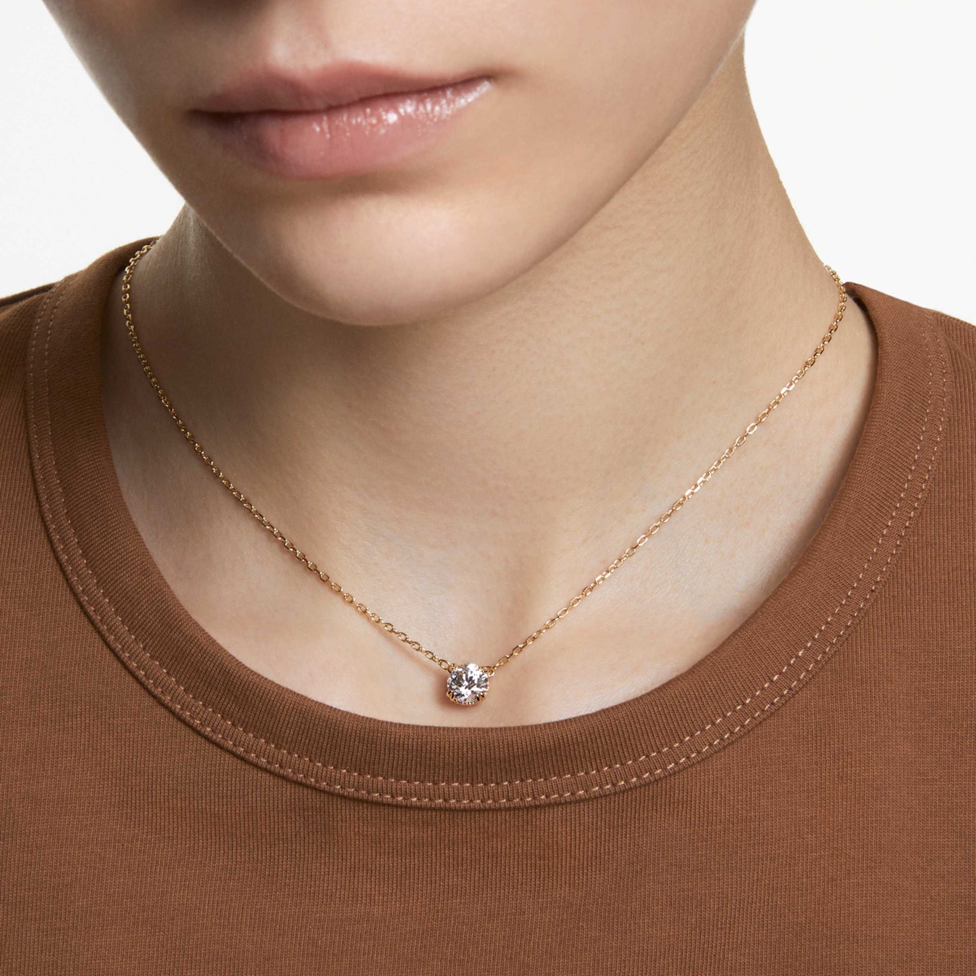 STILLA PENDANT ROUND CUT WHITE GOLD TONE PLATED