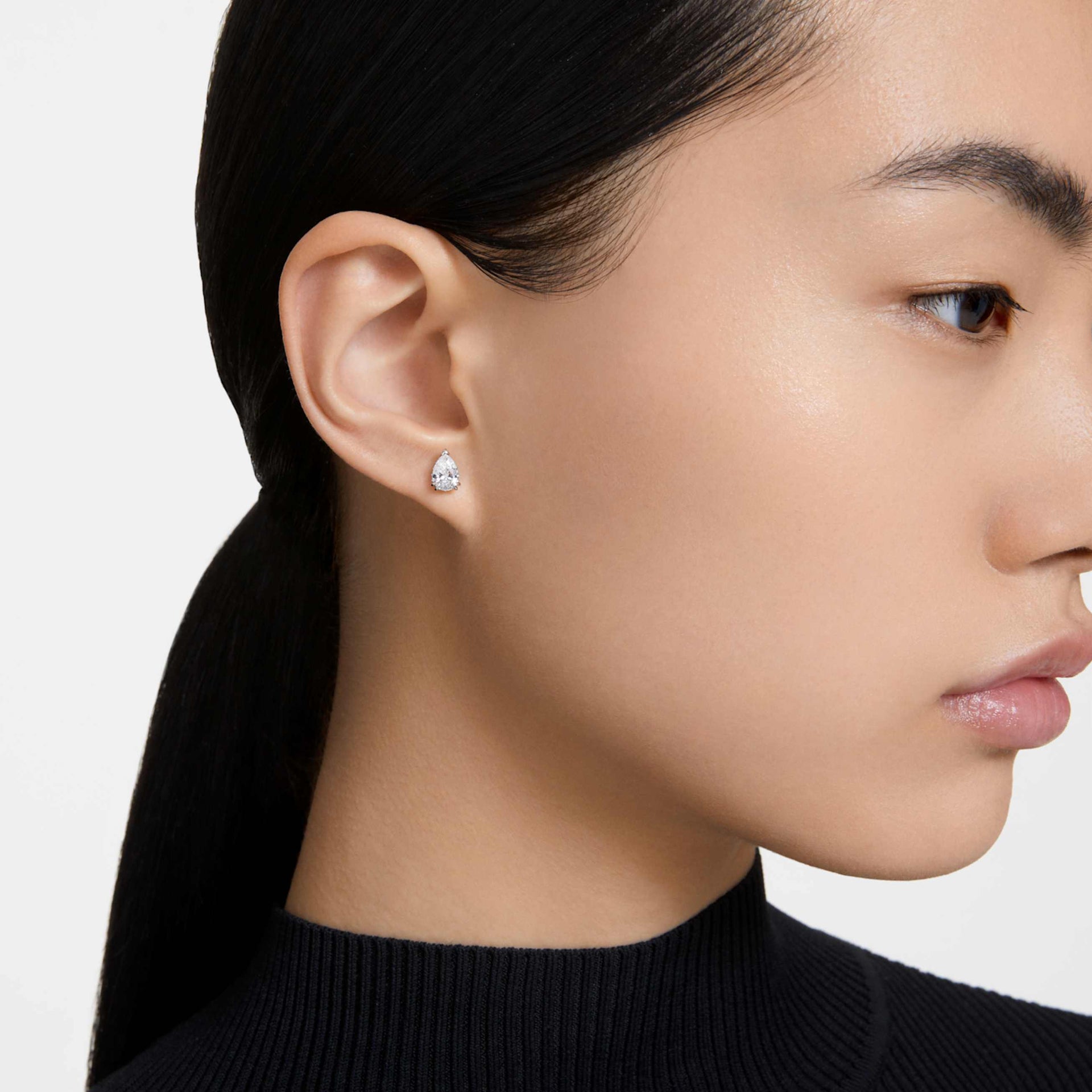 STILLA STUD EARRINGS PEAR CUT WHITE RHODIUM PLATED