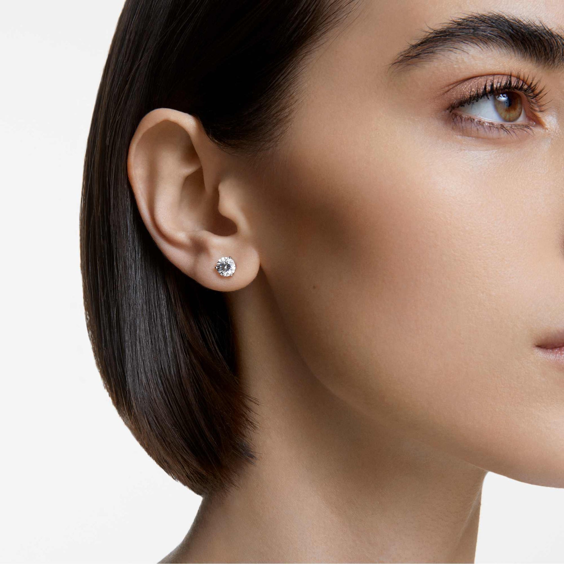 stilla-stud-earrings-swarovski