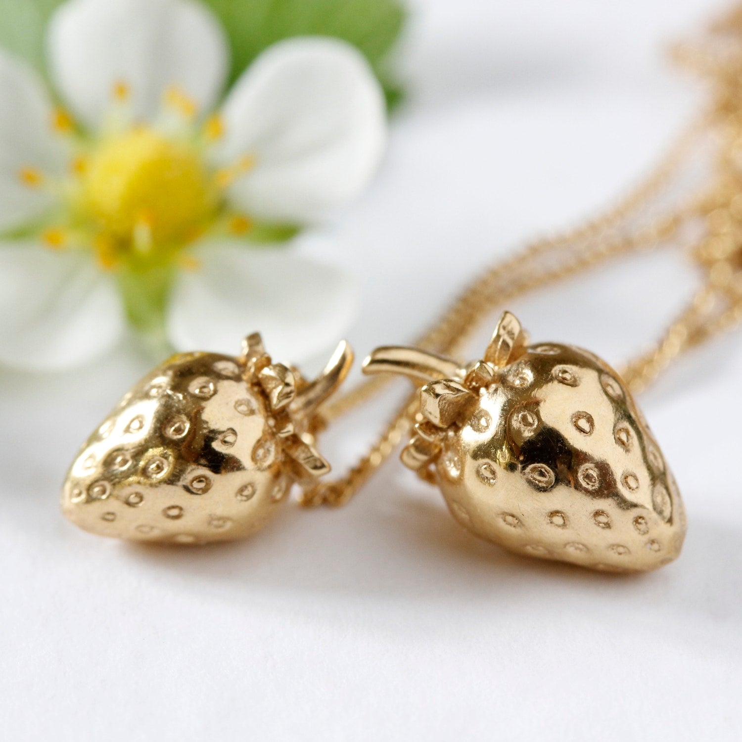 Strawberry Necklace - Small - Gold