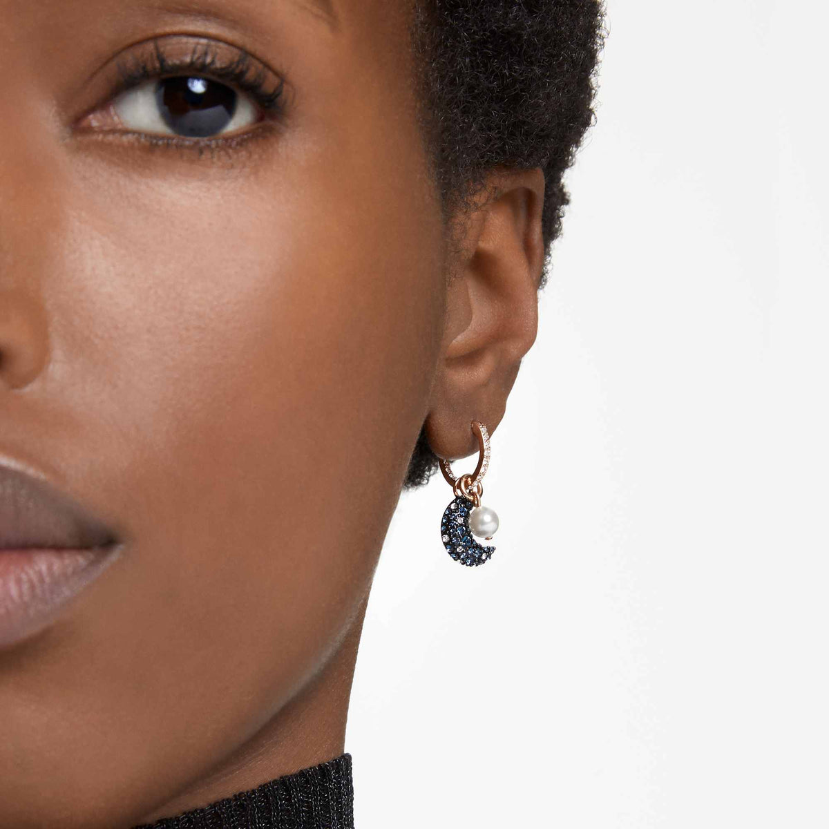 sublima-drop-earrings-swarovski