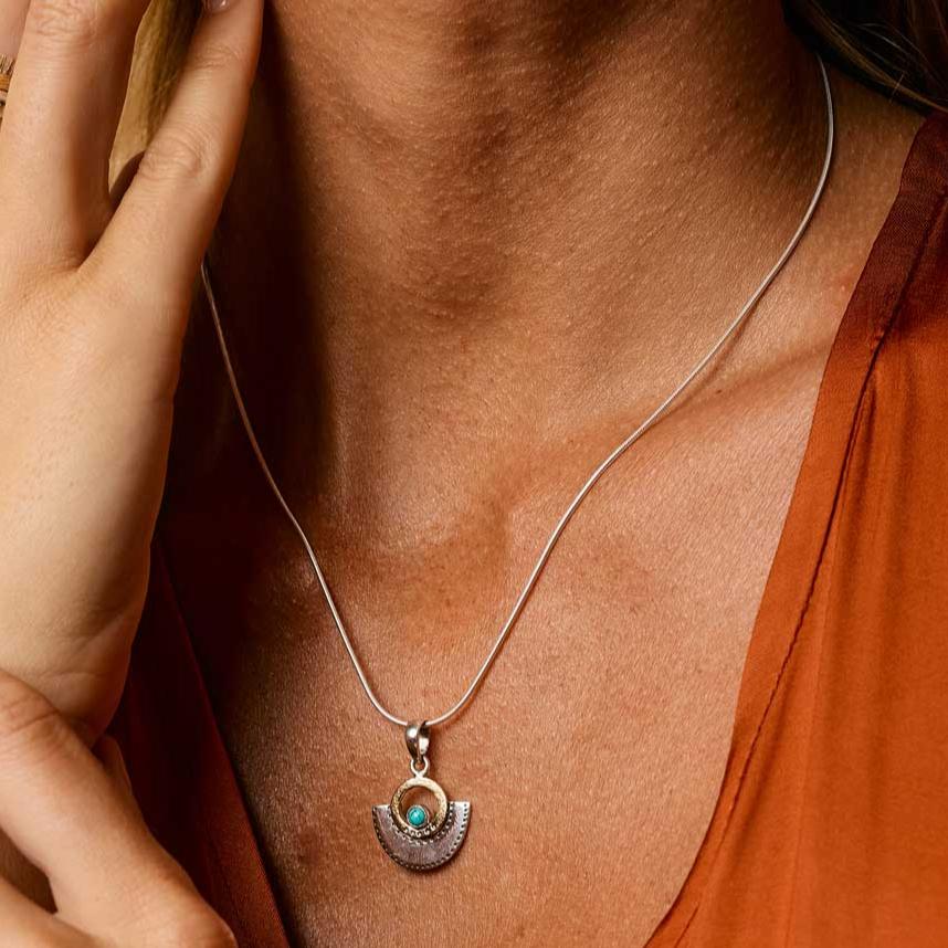 Sundar Fan Silver Pendant Necklace - Turquoise