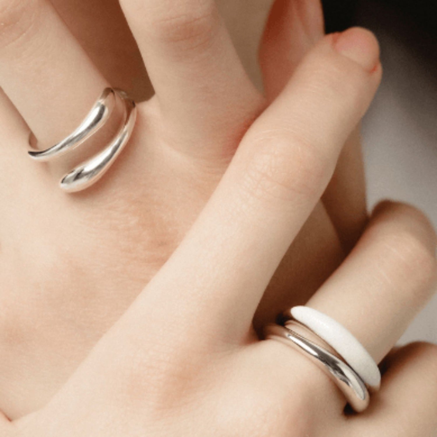 Ten Sixty Four Studio Body Silver Ring Set