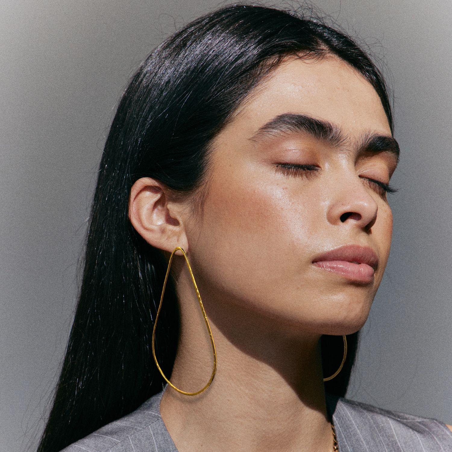 Tereza Tear Post Earrings